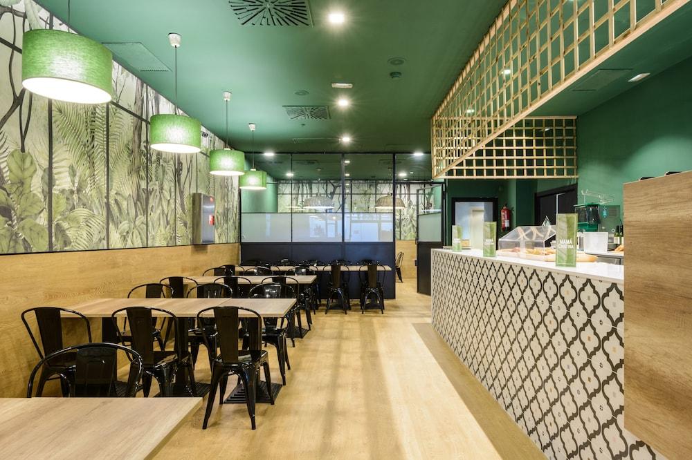 U Villa-goma Zaragoza